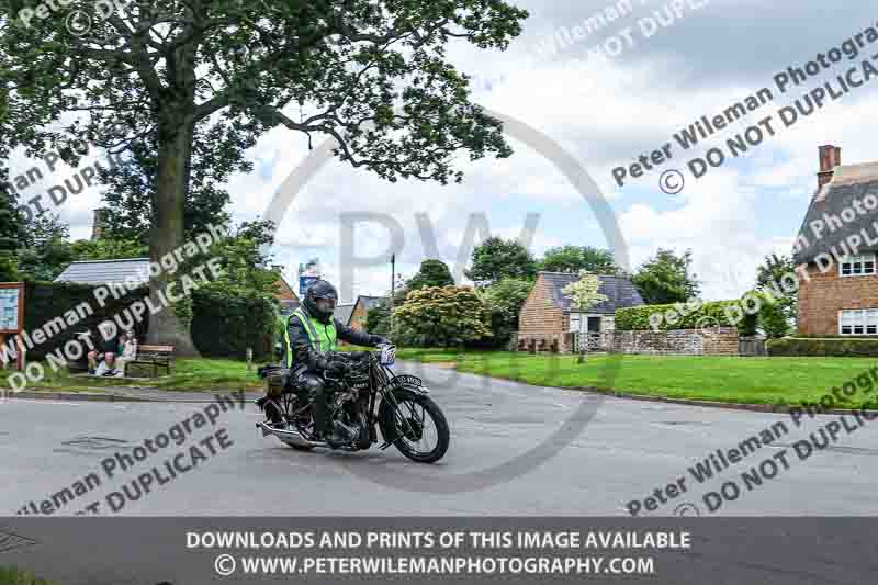 Vintage motorcycle club;eventdigitalimages;no limits trackdays;peter wileman photography;vintage motocycles;vmcc banbury run photographs